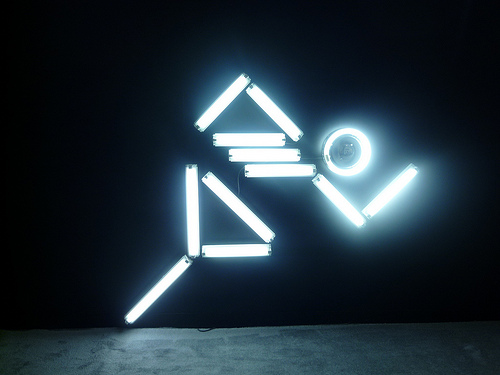 Nowhere Man 1, 2009, florescent lights, metal fixtures, and electric energy. 66 x 77 inches Galerie Daniel Templon. Photo AFC